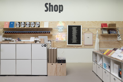 Art Basel shop - © Avoir